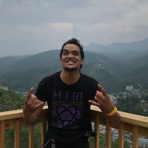 Meet your Posher, Drew